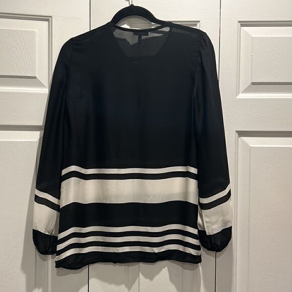 Joie Black/White Silk Button Down Blouse, Size Medium - Picture 6 of 6